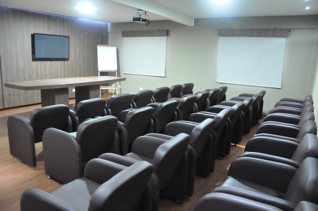 Hotel 10 Dourados Εξωτερικό φωτογραφία