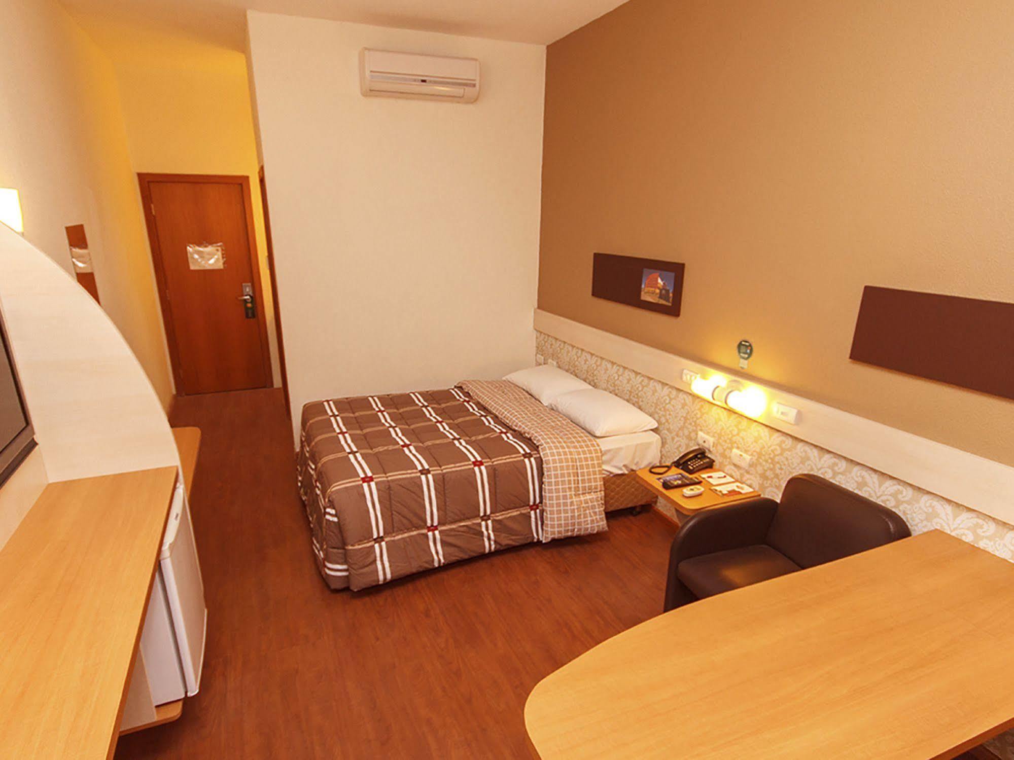 Hotel 10 Dourados Εξωτερικό φωτογραφία